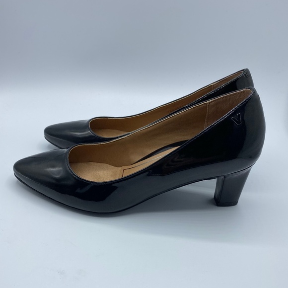 Vionic Shoes | New Vionic Madison Mia In Black | Poshmark